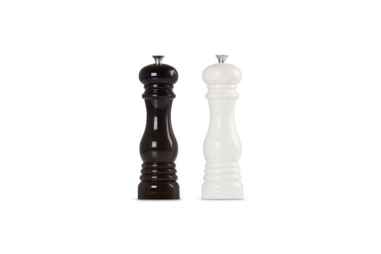 Le Creuset Classic Salt and Pepper Mill Set (Black / White)