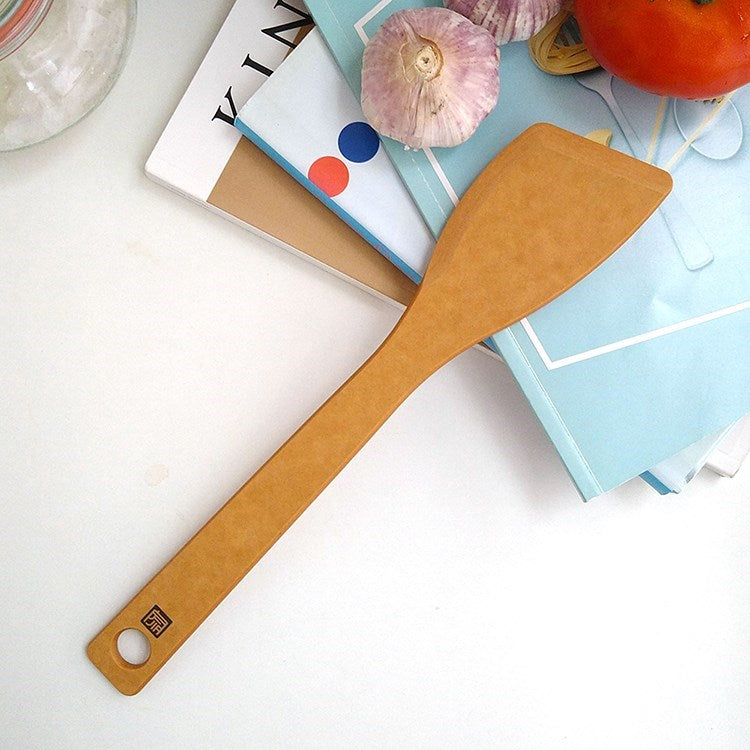 JIA - Antibacterial Wood Fiber Cutting Board M & Spatula Combo