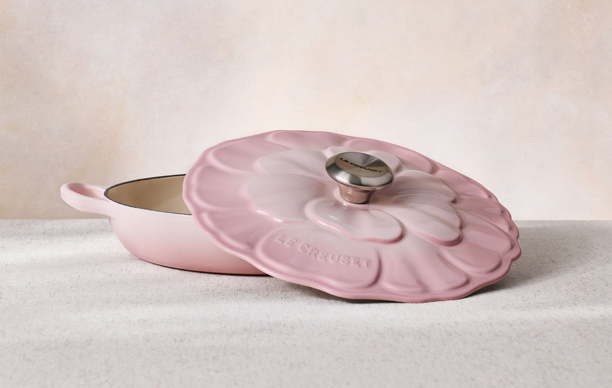 Le Creuset - Signature Petal Shallow Casserole 26 (Limited Ed.) Early Feb Preorder