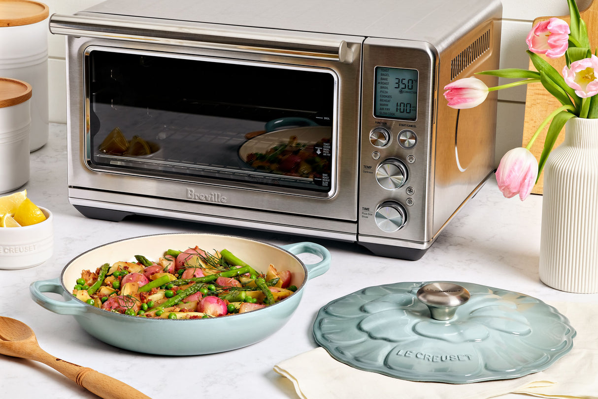 Le Creuset - Signature Petal Shallow Casserole 26 (Limited Ed.) Early Feb Preorder