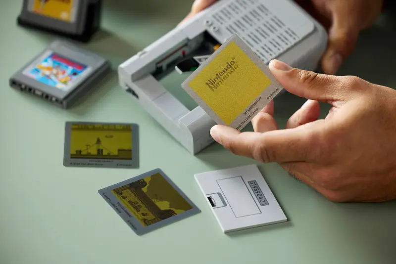 LEGO - Game Boy (Early Feb Preorder)