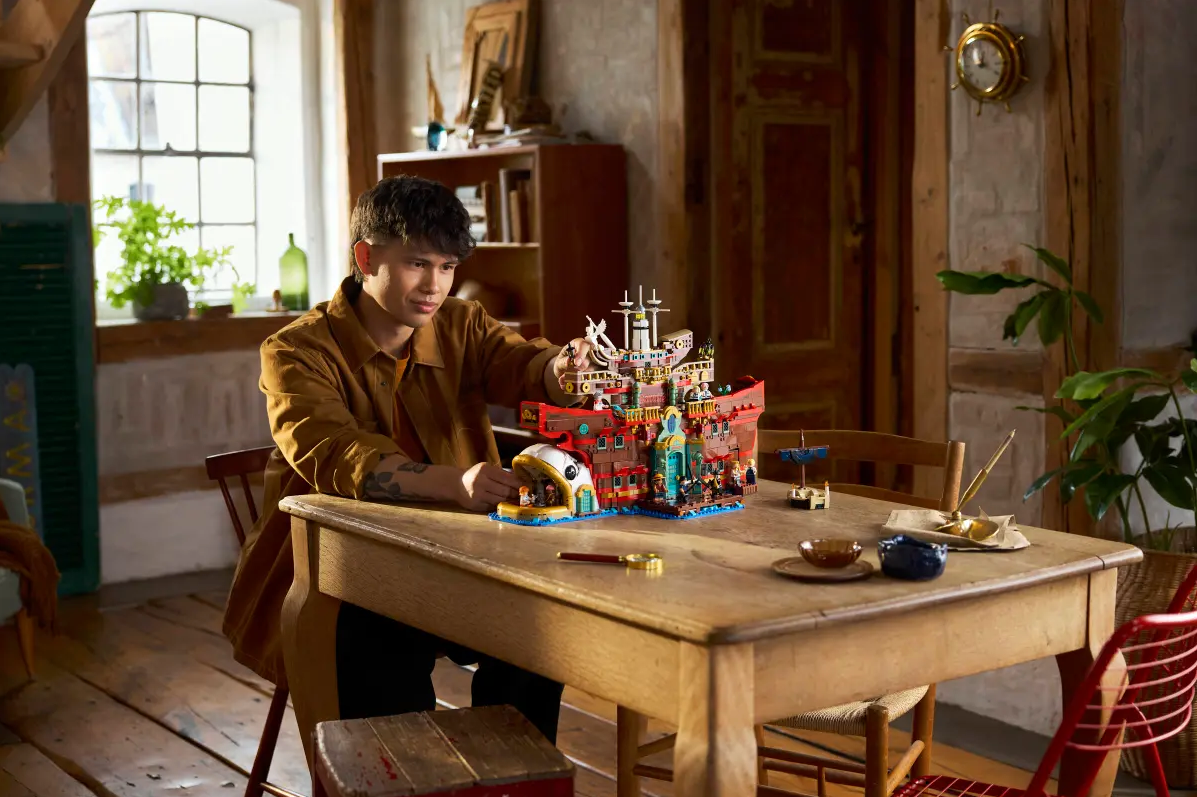 LEGO -  The Baratie Floating Restaurant