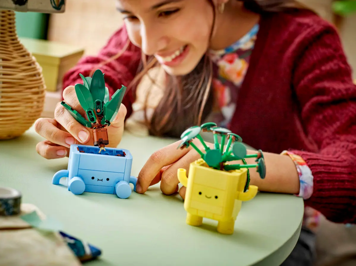 LEGO -  Happy Plants