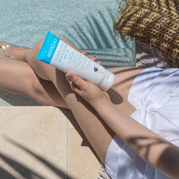 Moogoo Clear Zinc Sunscreen SPF 40