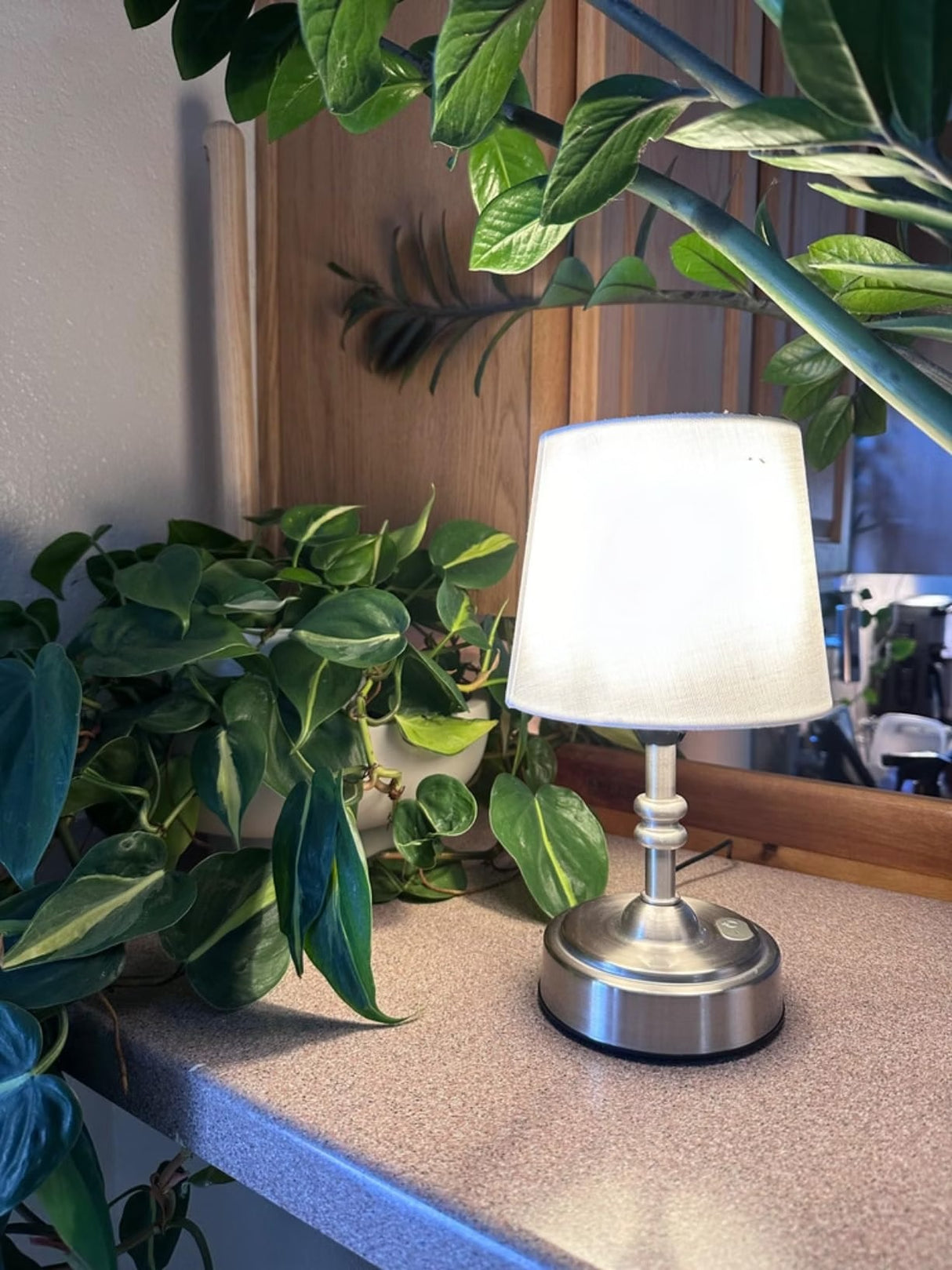 Alit - Mini LUNA Wirelss LED Fabric Shade Table Lamp (Early Jan)