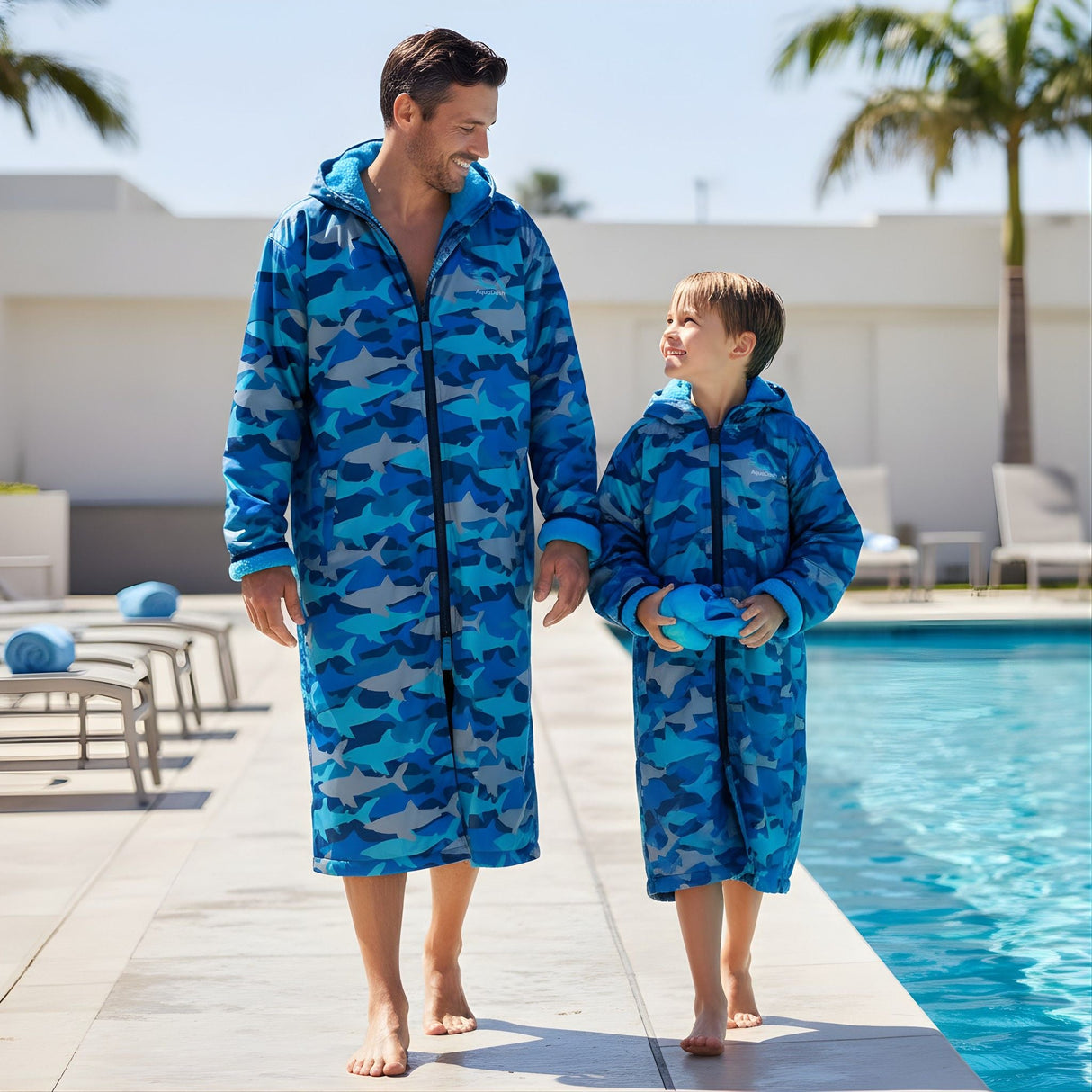 AquaDash Swim Parka Child - Shark Frenzy (Limited Ed.)
