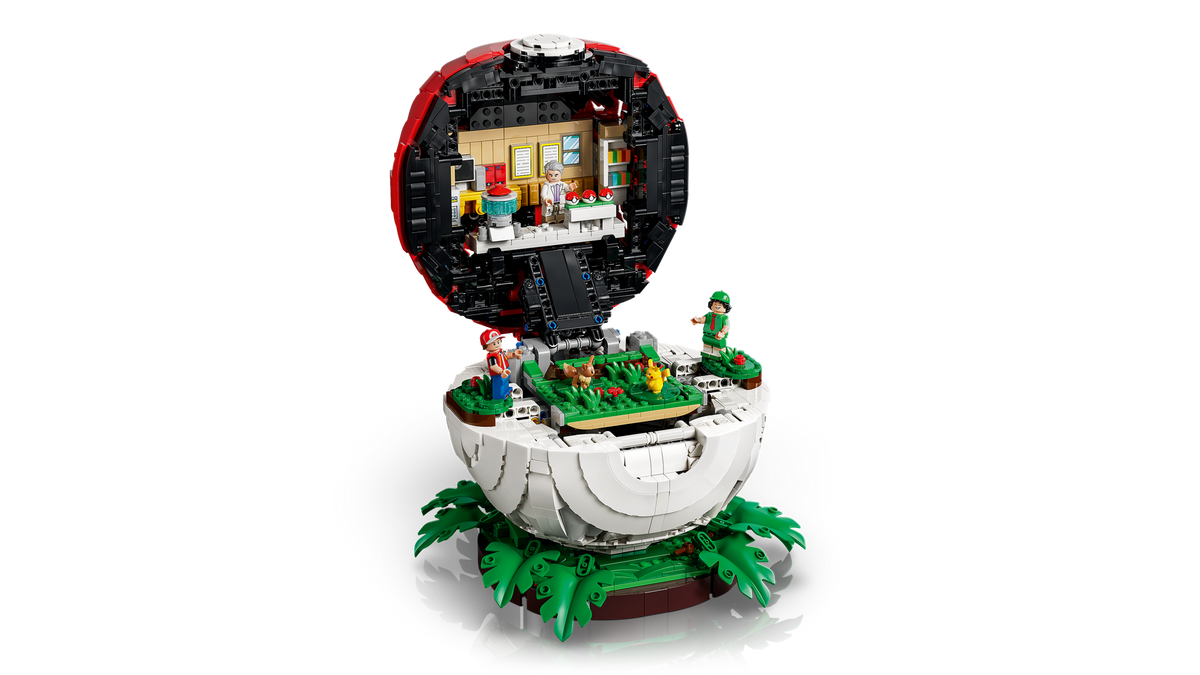 LEGO - Pokémon Iconic Trainer Moments Poké Ball (Early Oct Preorder)