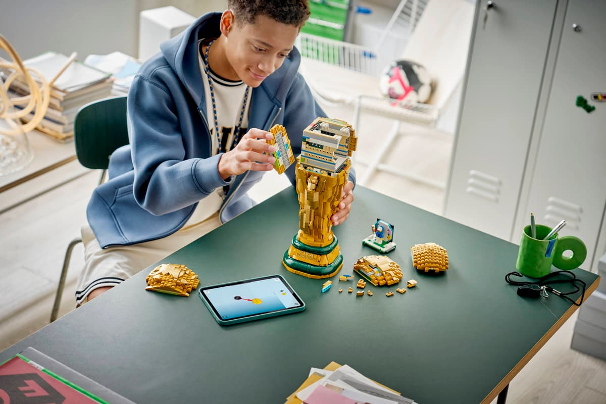 LEGO - FIFA World Cup™ Official Trophy