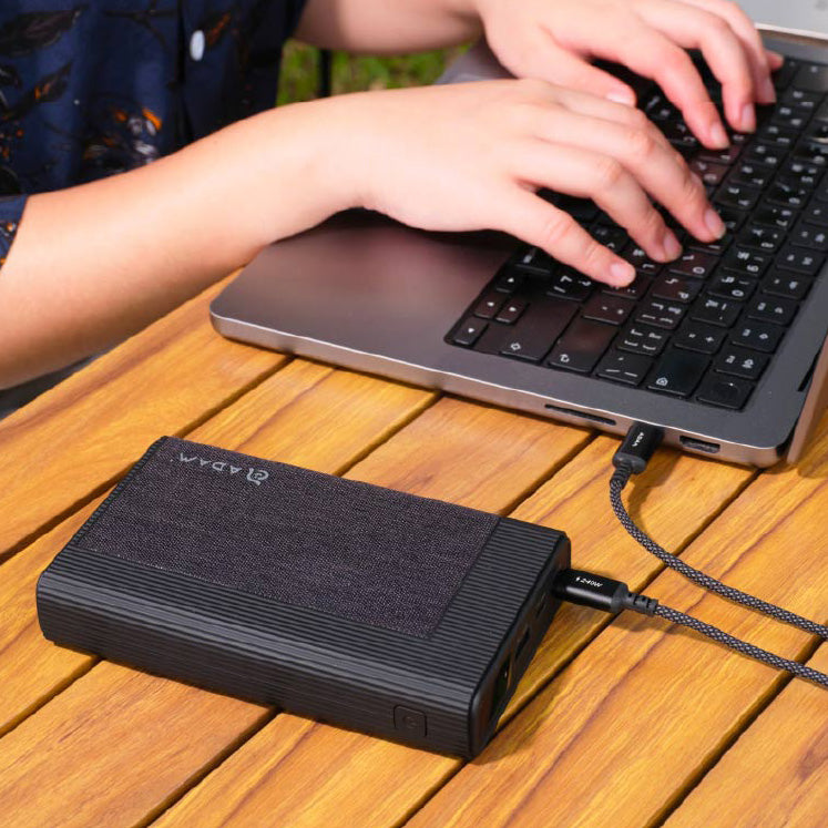 ADAM elements GRAVITY Pro 100W Power Bank for Laptop