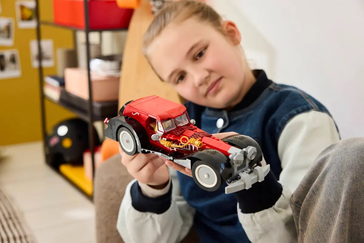 LEGO - Cruella De Vil's Car (20th Nov Preorder)