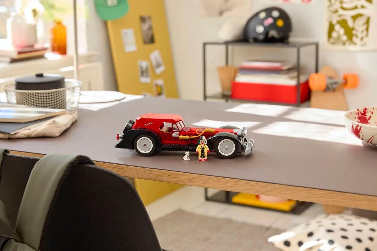 LEGO - Cruella De Vil's Car (20th Nov Preorder)