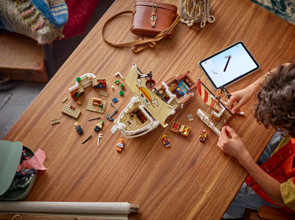 LEGO -  The Going Merry Pirate Ship