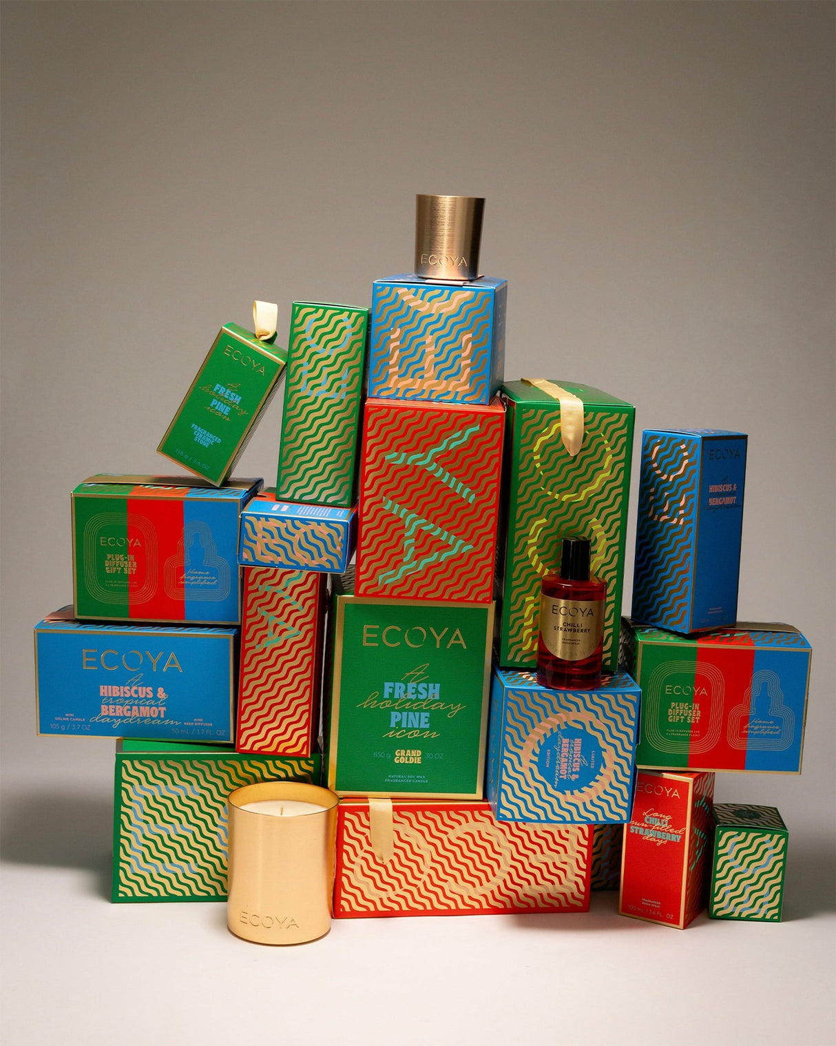Ecoya- Holiday: Fresh Pine Plug-In Diffuser Fragrance Flask