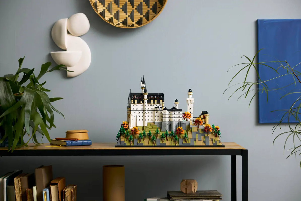 LEGO -  Neuschwanstein Castle