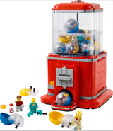 LEGO - Minifigure Vending Machine (Early Sept)