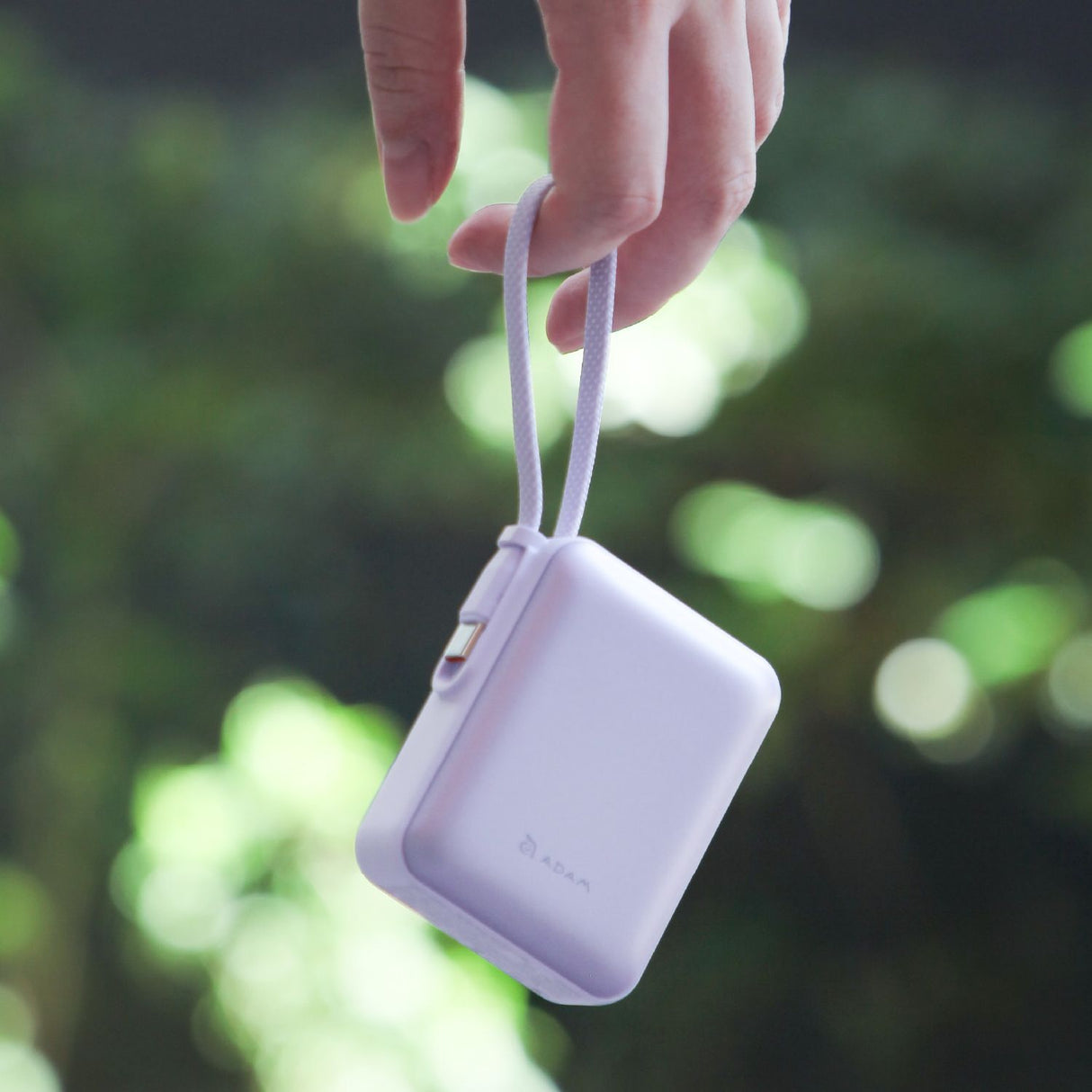 ADAM elements - VIONTA Q Portable Power Bank with Built-In Cable (Mid/Late Apr Preorder)