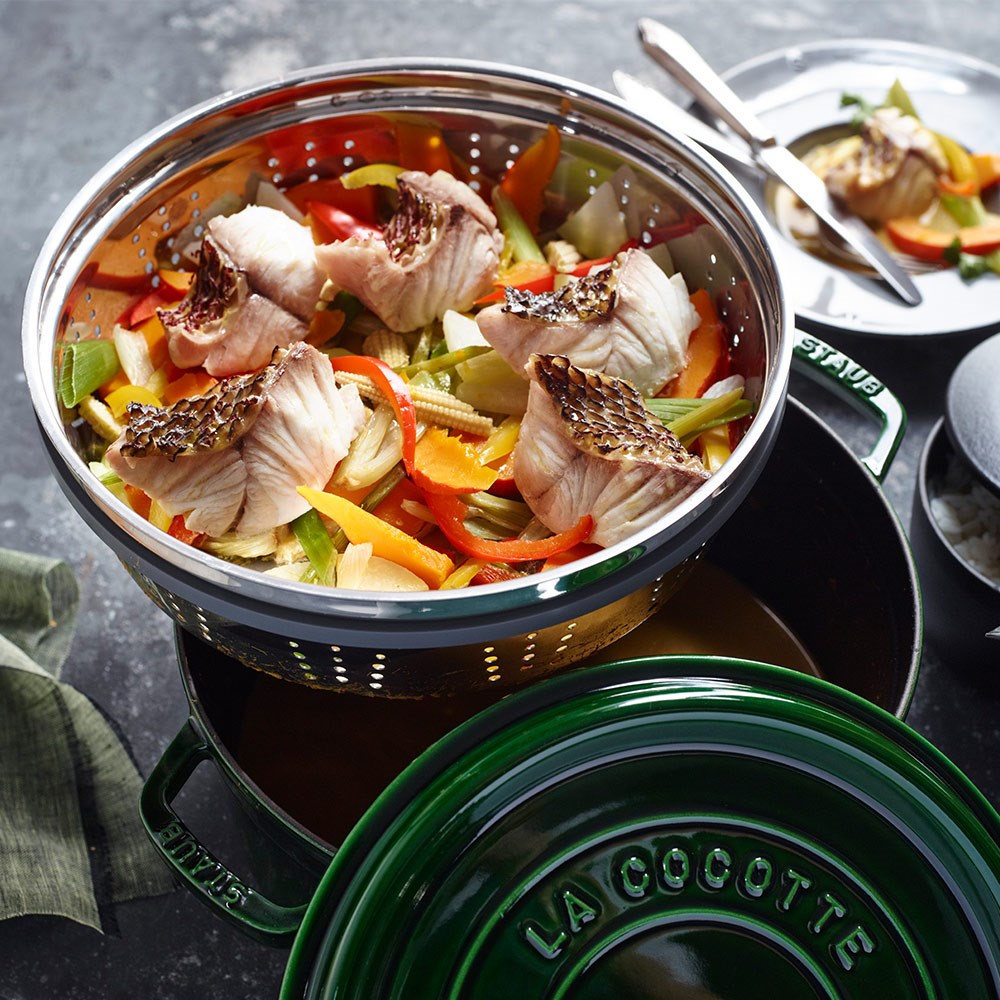 Staub Cocotte Round 26cm Basil Green w/s steamer (Mid Feb Preorder)